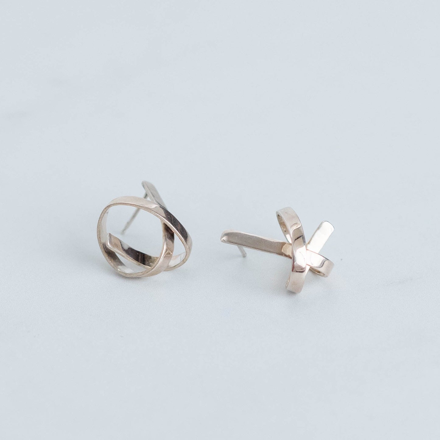 silver earrings. Knott pattern, handmade.